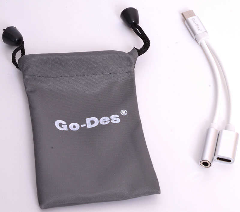 Go Des GD-UC010 2 in 1 Usb-C To 3.5mm Audio Adaptör Gri